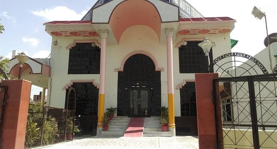 undefined Hotel Triple T 7